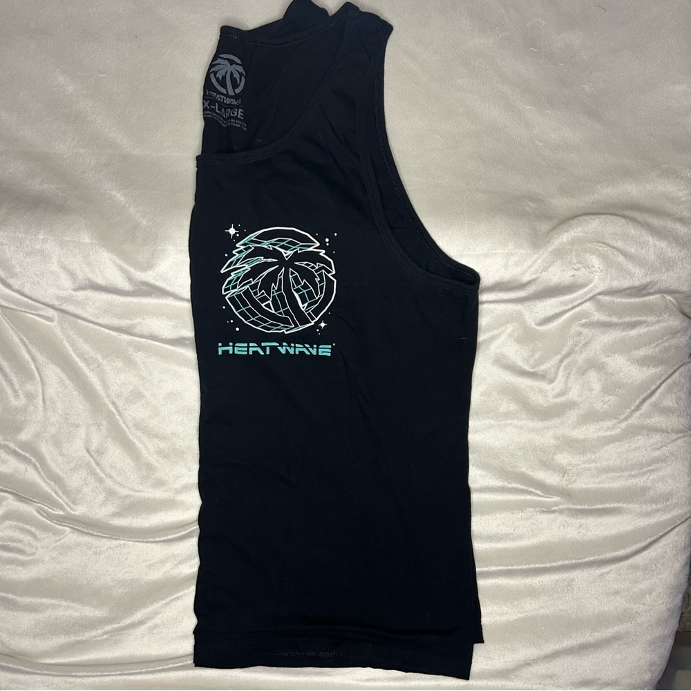 Heat wave visual men’s tank top size XL black used great condition white decal - Picture 2 of 7